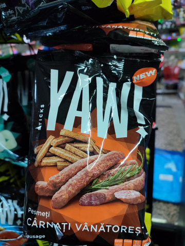 Сухарики Wow maxi колбаски 
